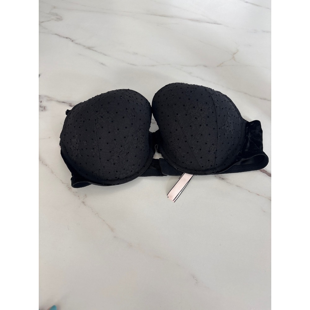 NWT Victoria's Secret Black Crushed Velvet Eyelet Push-Up Bra lightly lined 38DD